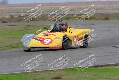 media/Jan-15-2023-CalClub SCCA (Sun) [[40bbac7715]]/Group 4/Qualifying (Sweeper)/